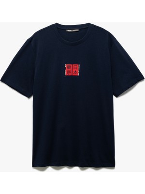 Kısa Kollu Regular Fit Bisiklet Yaka Pamuklu Uzak Doğu Baskılı Tişört