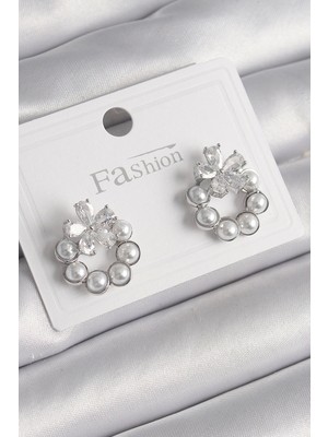 Bfs Pirinç Gümüş Renk Incili Halka Model Zirkon Taşlı Çiçek Detay Kadın Küpe