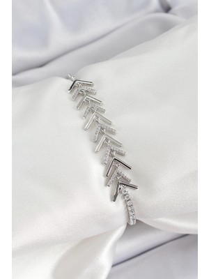 Bfs Pirinç Gümüş Renk Zirkon Taşlı Balık Sırtı Kadın Bileklik