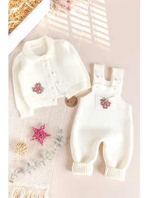Babymod Triko Kışlık Kız Bebek Salopet Takım Tulum Set Krem Renkli Akrilik Materyal ile Şık ve Rahat