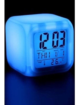 7 Renk Değiştiren Gece Lambası Masa Saati Alarm Termometre Özellikli Yeni Nesil Akıllı Masa Saati