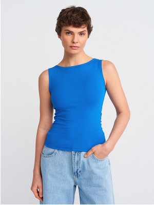 20868 Kayık Yaka Kolsuz Top-Saks