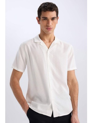 DeFacto Modern Fit Yazlık Polo Yaka Basic Düz Kısa Kollu Gömlek V8406AZ25SM