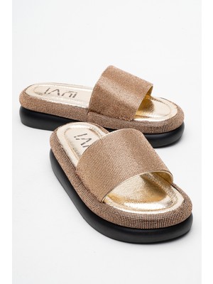 Oeste Altın Taşlı Tek Bantlı Kalın Tabanlı Kadın Terlik