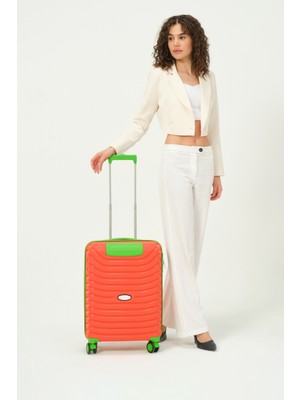 Unisex Turuncu Yeşil Kabin Boy Küçük Silikon Kırılmaz Pp Valiz