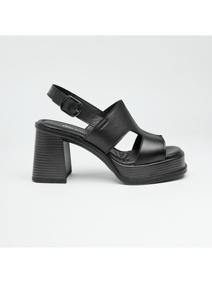 Günlük Hakiki Deri Topuklu Kadın Sandalet