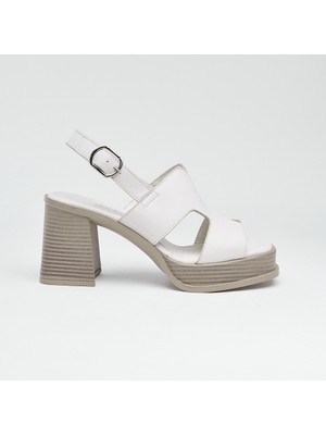 Günlük Hakiki Deri Topuklu Kadın Sandalet