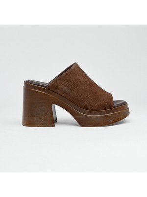 Hakiki Deri Topuklu Kadın Terlik