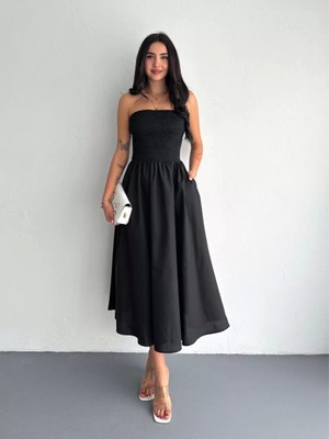 Straplez Pileli Elbise - Siyah