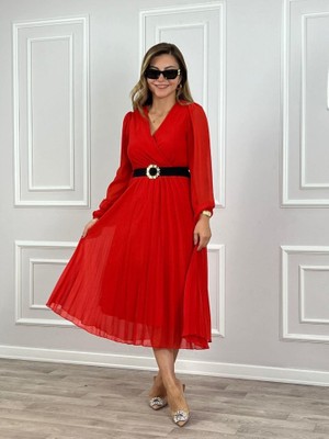 Giyimodam Kadın Şifon Kumaş Astalı Kloş Kesim Kruvaze Yaka Midi Boy Elbise