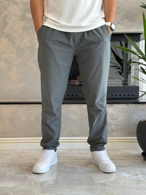Erkek Rahat Kalıp Fermuar Detaylı  Paraşüt Kumaş  Pantolon Gri ECA024