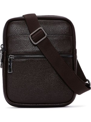 Erkekler Için Şık Kahverengi Çapraz Çanta, Günlük ve Özel Kullanımlar Için Ideal.