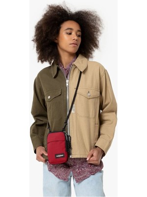 Şık ve Hafif Unisex Çapraz Çanta, Rahat Kullanım Için Ideal, Bordo Renk.