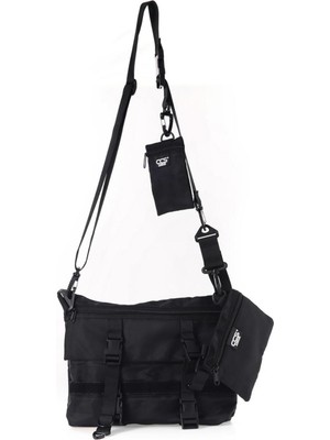 Şık ve Kullanışlı Siyah Postacı Çantası, Günlük Tarzınıza Renk Katacak!