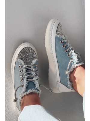 Delina Taş Detaylı Açık Mavi Jean Kadın Spor Ayakkabı