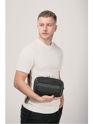 Şık Siyah El Çantası, Zarif ve Kullanışlı Tasarım