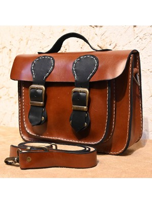 El Işçiliği Dana Derili Omuz Askılı Postacı Çantası, 2 Bölmeli, Şık ve Kullanışlı