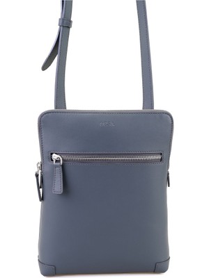 Gri Erkek Deri Postacı Çantası, Şık ve Kullanışlı Tasarım ile Günlük Rahatlık Sağlar