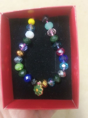 Renkli El Yapımı Bileklik, Şık ve Özgün Takı Tasarımı