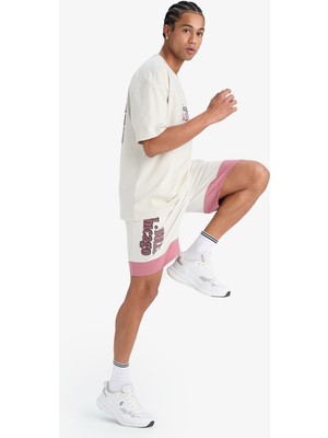 DeFacto NBA Chicago Bulls Standart Fit Kısa Paça Şort E2189AX25SM