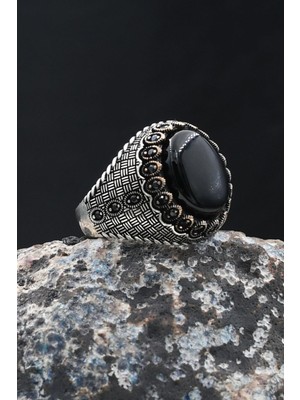 Oniks Taşlı 925 Ayar Gümüş Yüzük Zirkon Taş Süslemeli 902075