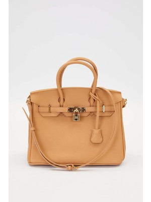 Camel Aksesuar Detaylı Büyük El Çantası