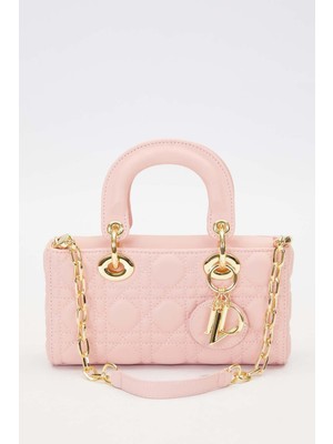 Pembe Zincir Askı Aksesuarlı El Çantası