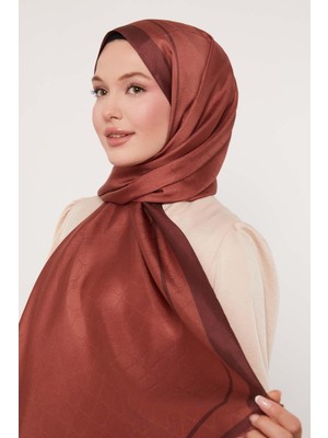 K.bordo Şerit Detay Monogram Ipek Şal
