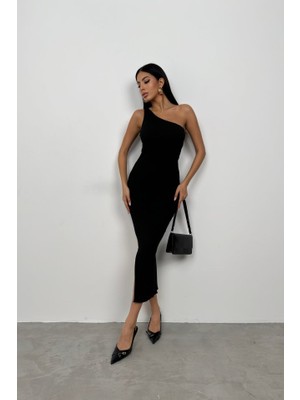 Yırtmaç Detay Tek Omuz Elbise
