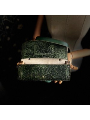 Hakiki Deri, El Yapımı Bayan Çanta, Bayan Cüzdan Larissa V62