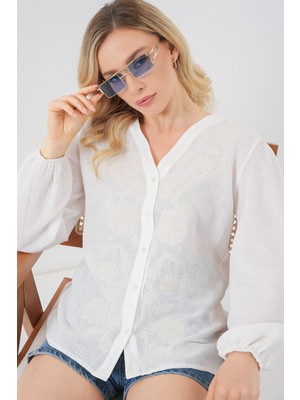 Kadın Nakışlı Uzun Kol Bluz 963 - Krem