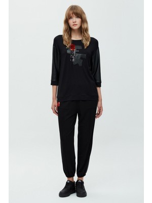 Cep Pul Nakışlı Deri Şeritli Pantolon