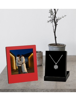 Kişiye Özel Fotoğraflı Ahşap Çerçeve ve Kartanesi Kolye Set