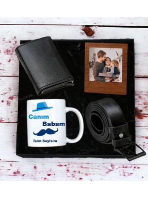 Kişiye Özel Baba Tasarımlı Kupa Bardak Erkek  Mekanizmalı Cüzdan Kemer Ahşap Mdf Kahverengi Çerçeve (Siyah-Siyah)
