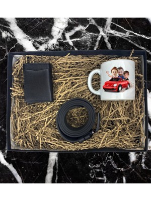 Kişiye Özel Aile Karikatür Tasarımlı Kupa Bardak Mekanizmalı Cüzdan Kemer Özel Hediye Seti