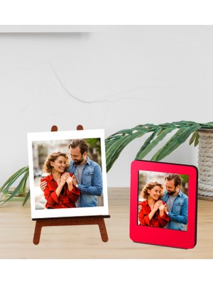 Kişiye Özel Fotoğraflı Ahşap Masaüstü Şövale ve Kırmızı Çerçeve Set