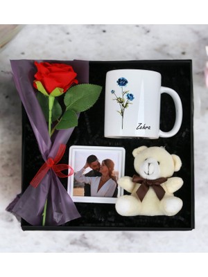 Kişiye Özel Öğretmen Tasarımlı Kupa Bardak Fotoğraflı Çerçeve Ayıcık Anahtarlık ve Gül Demeti Seti
