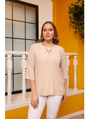 Rmg Kolye Detaylı Yırtmaçlı Büyük Beden Vizon Bluz	