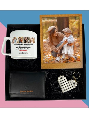 Anneler Gününe Özel Resimli Masaüstü Kolaj Çerçeve Lüx Nescafe ve Çay Fincanı Bayan Cüzdan Inci Anahtarlık