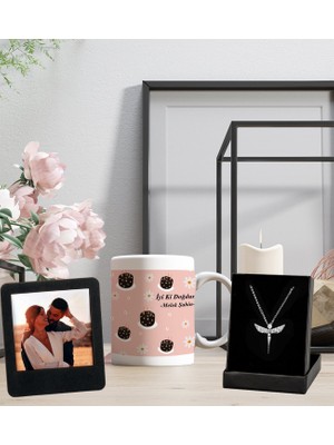 Kişiye Özel Iyi Ki Doğdun Isim Soyisim Doğum Günü Tasarımlı Kupa Bardak ve Resimli Siyah Çerçeve Melek Figürlü Kolye