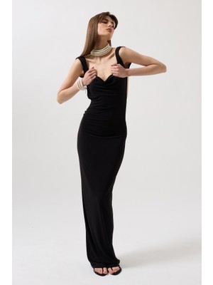 Sırt Dekolte Maxi Elbise