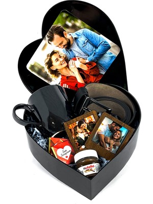 Kişiye Özel Fotoğraflı Yeni Kalp Kutu Tasarımlı Kupa Kemer Çikolata Nutella ve 2'li Çerçeve Set