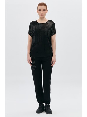 Çizgi Şifon ve Payet Garnili Baskılı T-Shirt