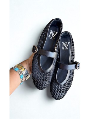 Siyah File Simli Tokalı Yuvarlak Burunlu Kadın Günlük Rahat ve Şık Babet