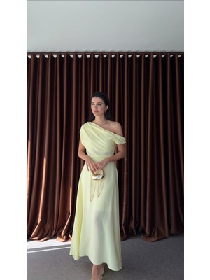 Düşük Omuz Sarı Elbise