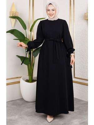 Manşeti Bağcıklı Siyah Tesettür Elbise 7121-05 Uzun Kol Kloş Kalıp Düz Desen Kadın
