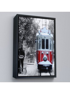 Çerçeveli Karlı Bir Istiklal Caddesi ve Nostaljik Tramvay TABLOSU-6404