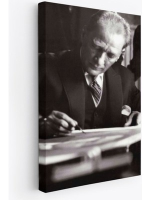 Atatürk Portre Tablosu Mustafa Kemal Atatürk Dikdörtgen Dekoratif Kanvas TABLO-FB-126