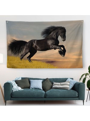 Şaha Kalkmış Siyah At Duvar ÖRTÜSÜ-HALISI-6613