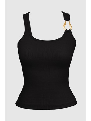 Cottonhill Siyah Pamuklu Kalın Askılı Fitilli Toka Detaylı Kadın Atlet